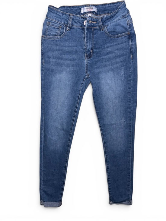 California Vintage Denim - Slim Fit Women's Jeans in Medium Blue Wash